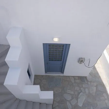 Holiday home Traditional White House2 Dhragoulas