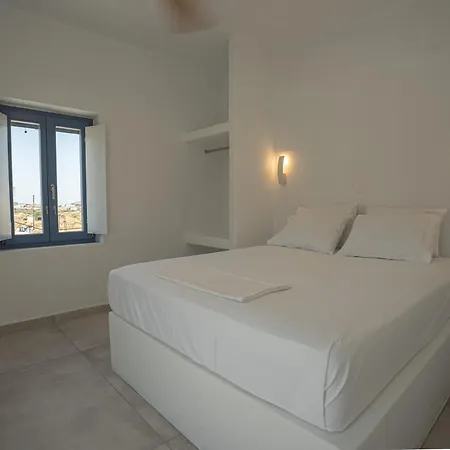 Traditional White House2 *