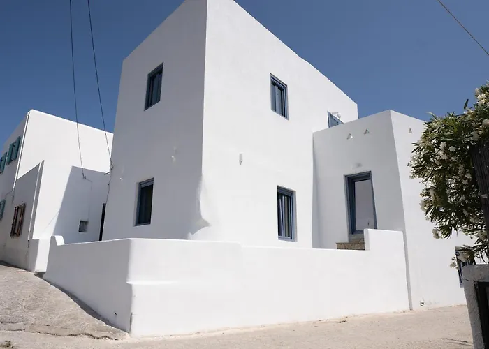 Traditional White House2 Dhragoulas